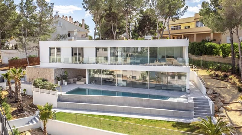 Villa with sea views in Cala Vinyes — photo 2