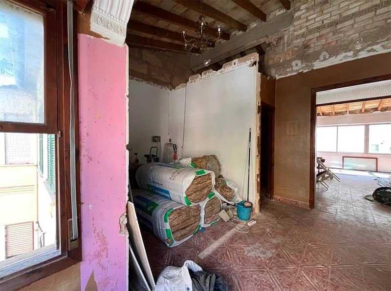 Three-bedroom apartment in Palma de Mallorca — photo 42