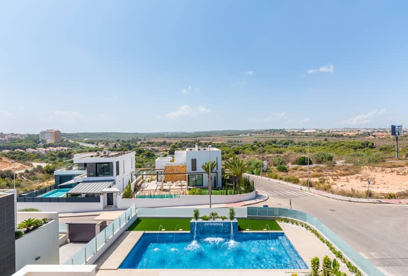 Villa, Campoamor — photo 4