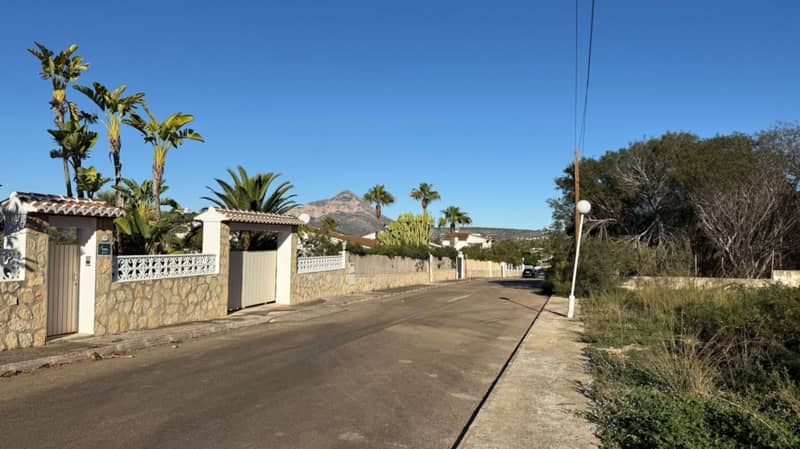 Land Plot in Jávea — photo 3