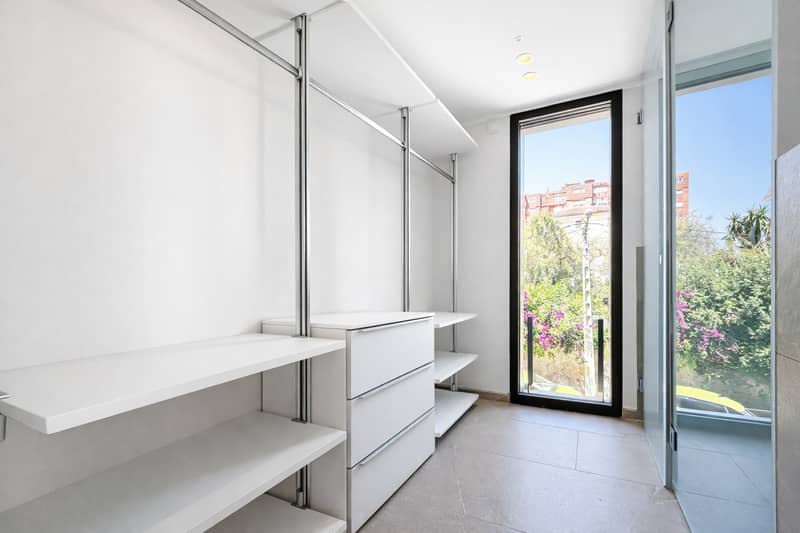 Apartment in Palma de Mallorca with Sea Views — photo 8