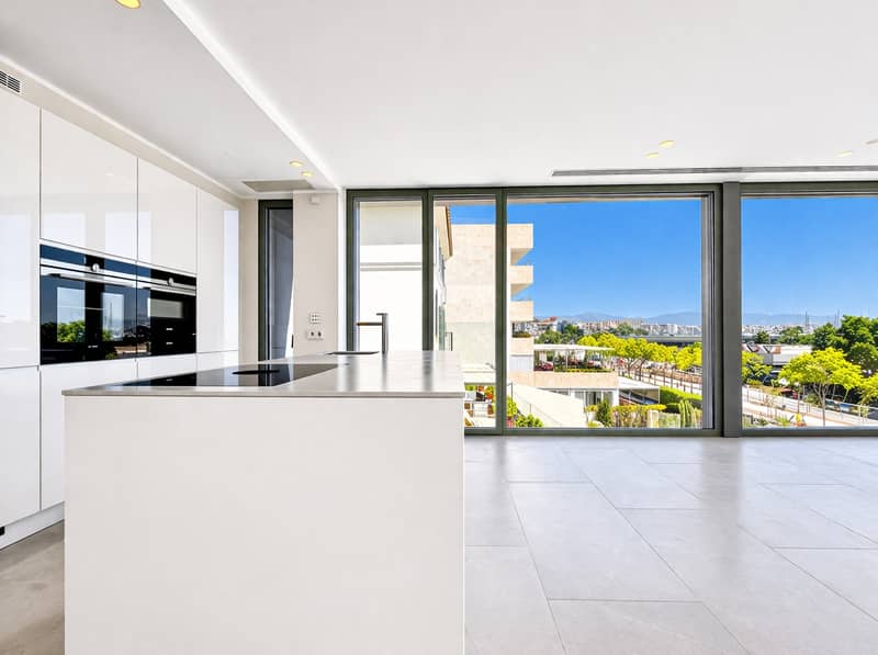 Apartment in Palma de Mallorca with Sea Views — photo 2