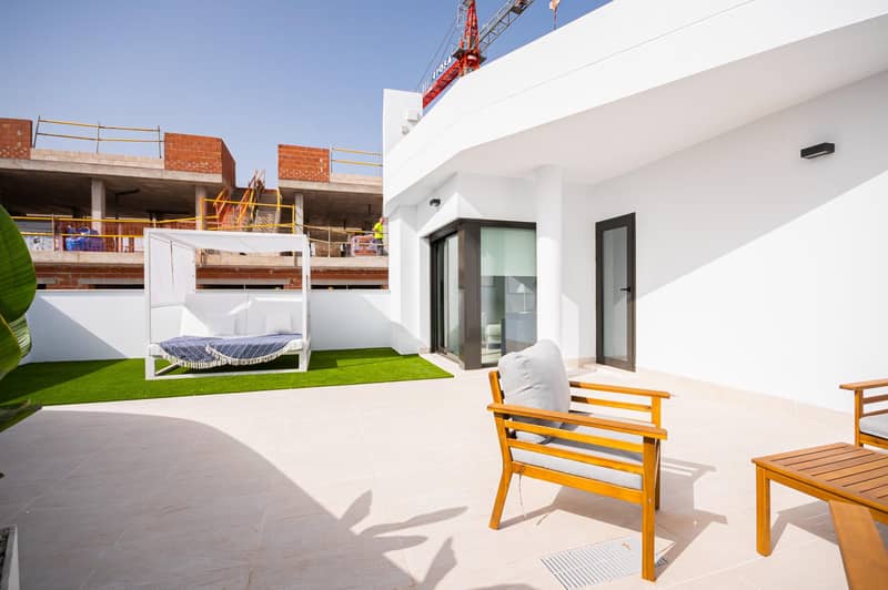 Villa, Torrevieja — photo 3