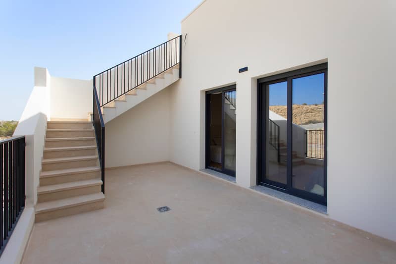 Townhouse in Monforte del Cid — photo 17