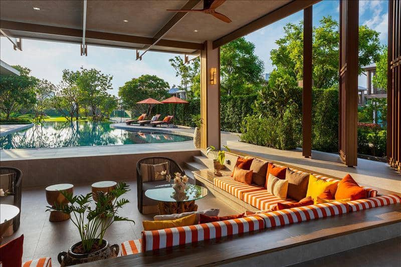 Complex of villas with a swimming pool and a fitness center, Bangkok, Thailand — photo 25