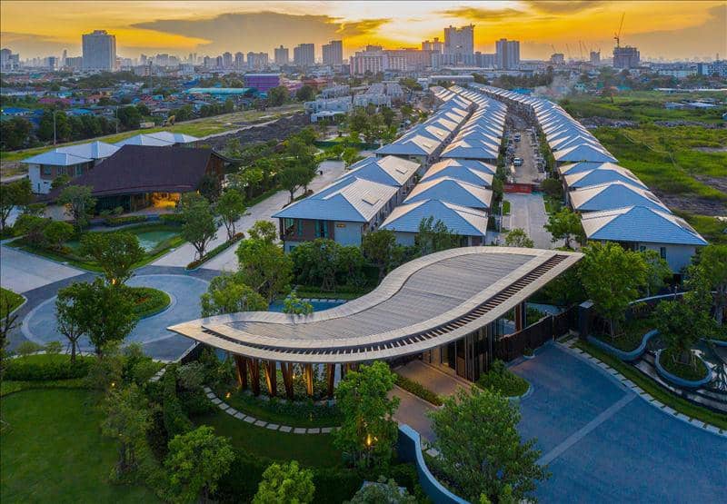 Complex of villas with a swimming pool and a fitness center, Bangkok, Thailand — photo 27