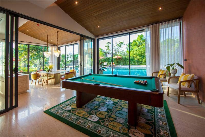 Complex of villas with a swimming pool and a fitness center, Bangkok, Thailand — photo 10