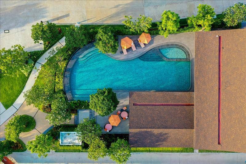 Complex of villas with a swimming pool and a fitness center, Bangkok, Thailand — photo 26