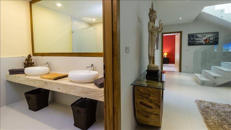 Residence with a swimming pool and a panoramic view, Samui, Thailand — photo 17