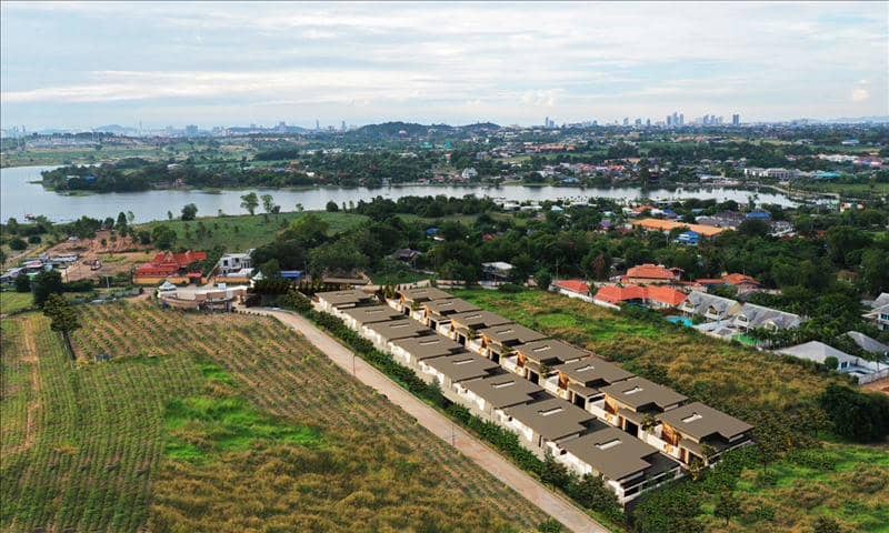 Новый комплекс элитных современных вилл в 8 минутах от международной школы, Паттайя, Таиланд — фото 2