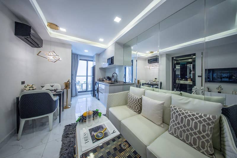 New high-rise residence with pools, waterfalls and jacuzzi, Pattaya, Thailand — photo 27
