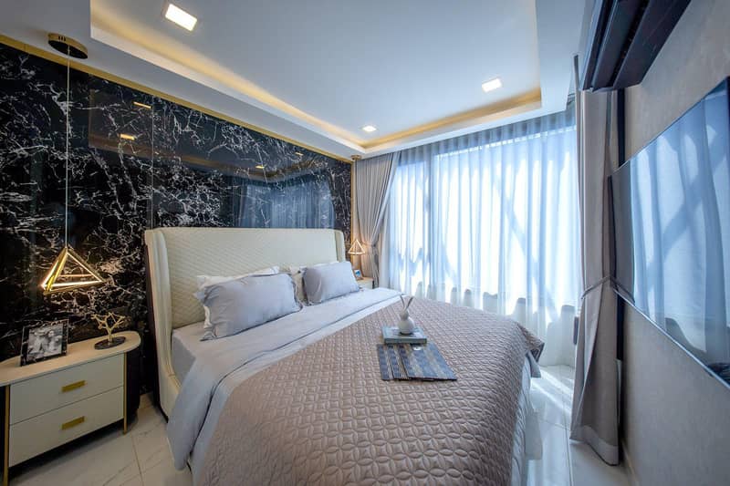 New high-rise residence with pools, waterfalls and jacuzzi, Pattaya, Thailand — photo 29