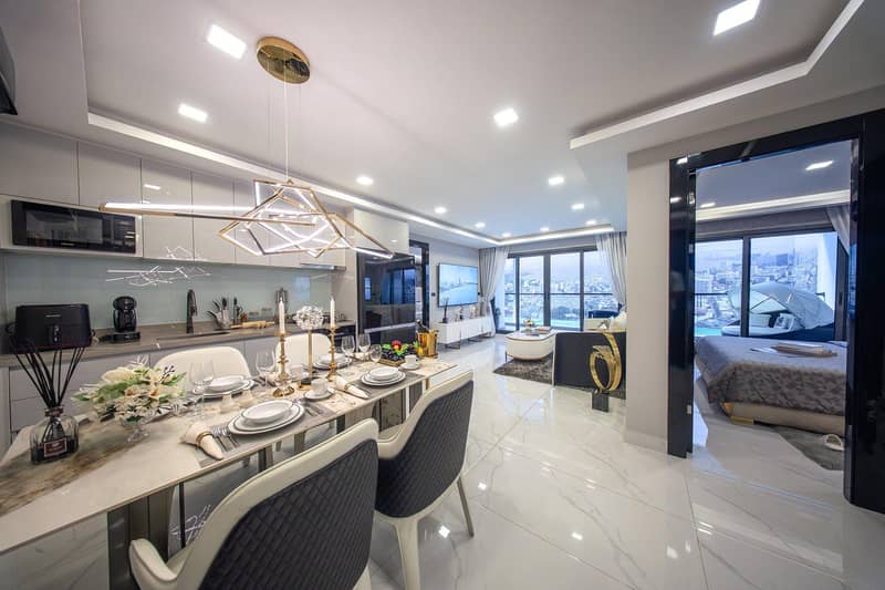 New high-rise residence with pools, waterfalls and jacuzzi, Pattaya, Thailand — photo 42