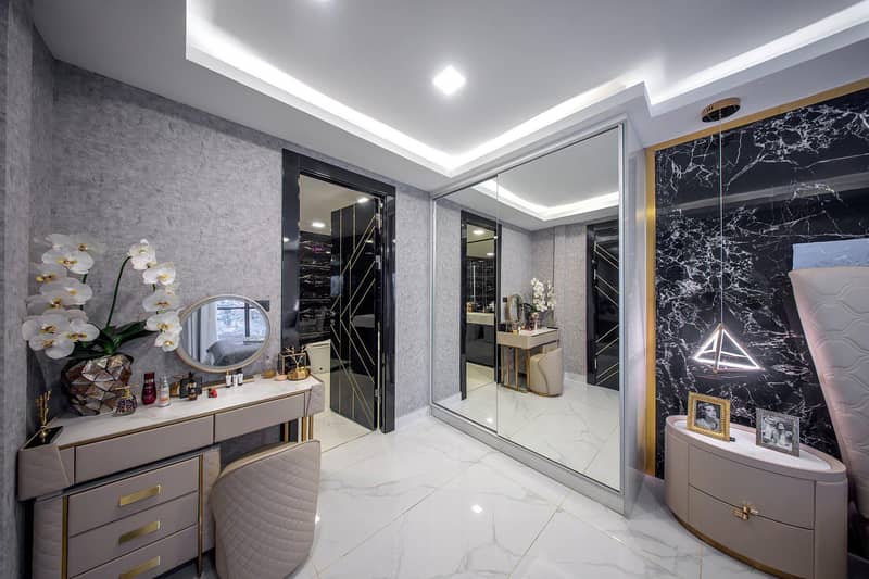 New high-rise residence with pools, waterfalls and jacuzzi, Pattaya, Thailand — photo 36