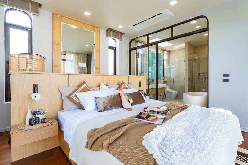 Complex of villas with swimming pools in a luxury residential area, Phuket, Thailand — photo 10