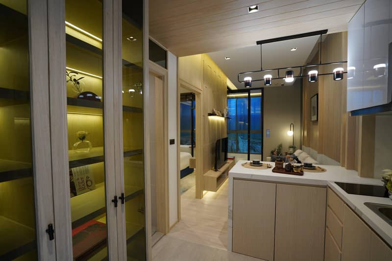 Elite high-rise complex with first-class infrastructure near the beach in Jomtien, Thailand — photo 26