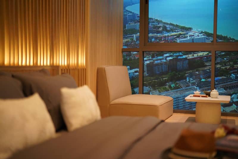 Elite high-rise complex with first-class infrastructure near the beach in Jomtien, Thailand — photo 18