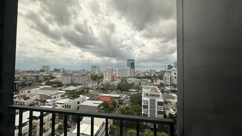 Elegant complex 300 meters from the metro, Ari area, Bangkok, Thailand — photo 28