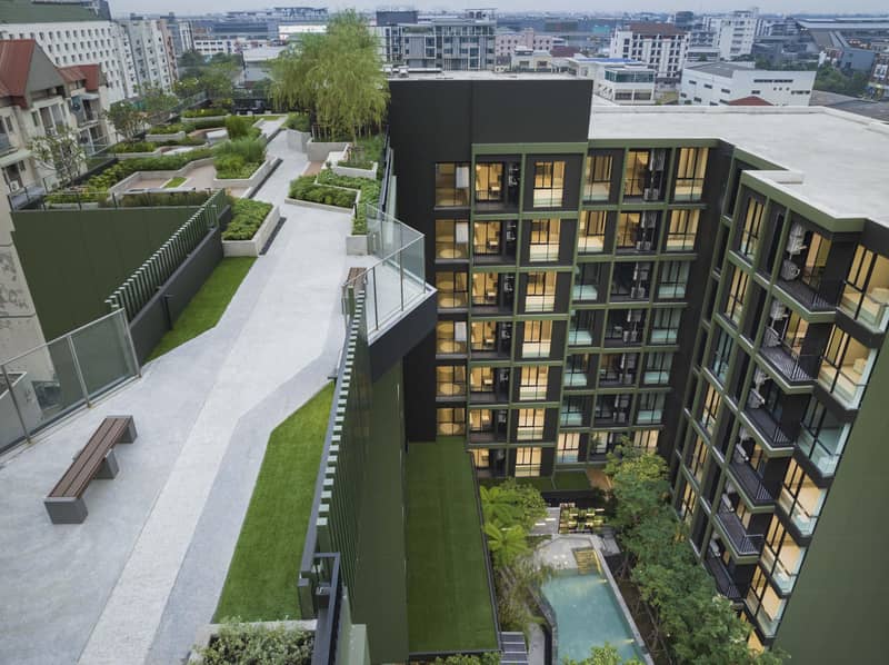 Modern complex near the metro station with flexible payment options for living and investment, Bangkok, Thailand — photo 7