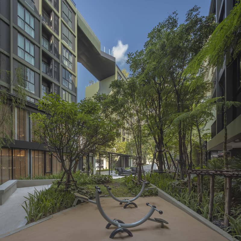 Modern complex near the metro station with flexible payment options for living and investment, Bangkok, Thailand — photo 16