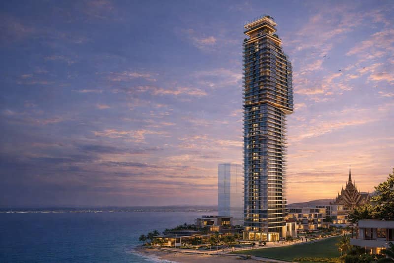 Ultra-luxury beachfront complex in Wongamat Beach, Pattaya, Thailand — photo 2