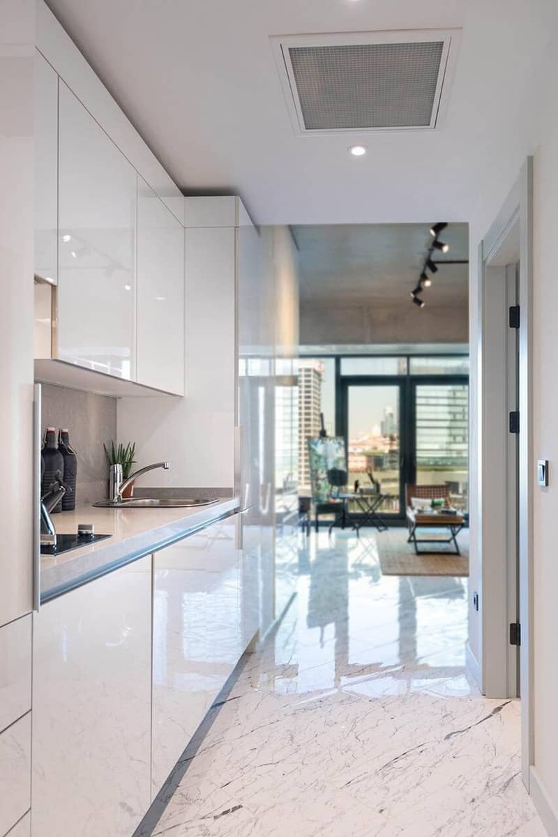 High-rise residence with a park, a swimming pool and a tennis court close to metro stations, in the popular area of Sisli, Istanbul, Turkey — photo 20