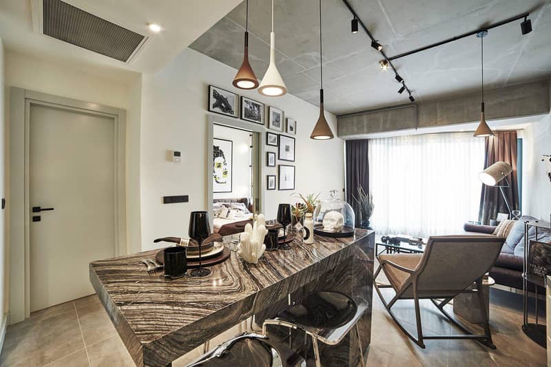 High-rise residence with a park, a swimming pool and a tennis court close to metro stations, in the popular area of Sisli, Istanbul, Turkey — photo 6