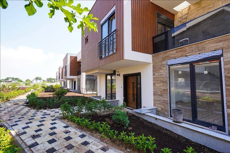New villas with terraces and swimming pools, Muratpaşa, Turkey — photo 16