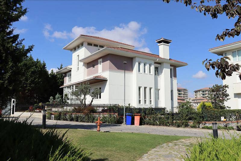New complex of villas with around-the-clock security and a yacht marina, Istanbul, Turkey — photo 16