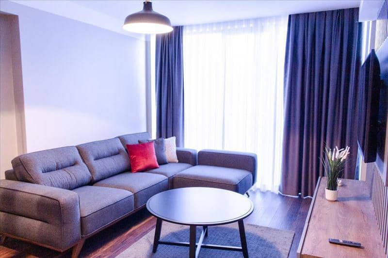 Residence with a swimming pool and a conference room close to a metro station and the city center, Istanbul, Turkey — photo 4