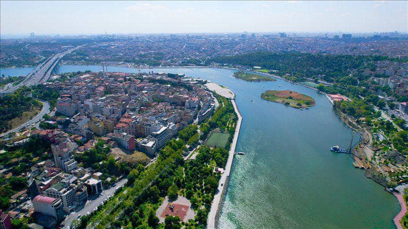 Residence with lounge areas and a kids' club, Istanbul, Turkey — photo 5