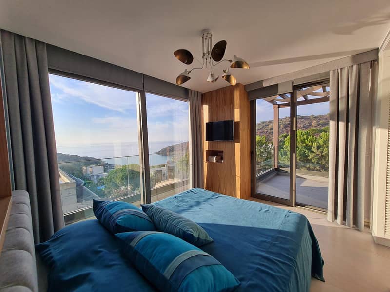 New villa complex with a private beach and a pier in Bodrum, Turkiye — photo 4