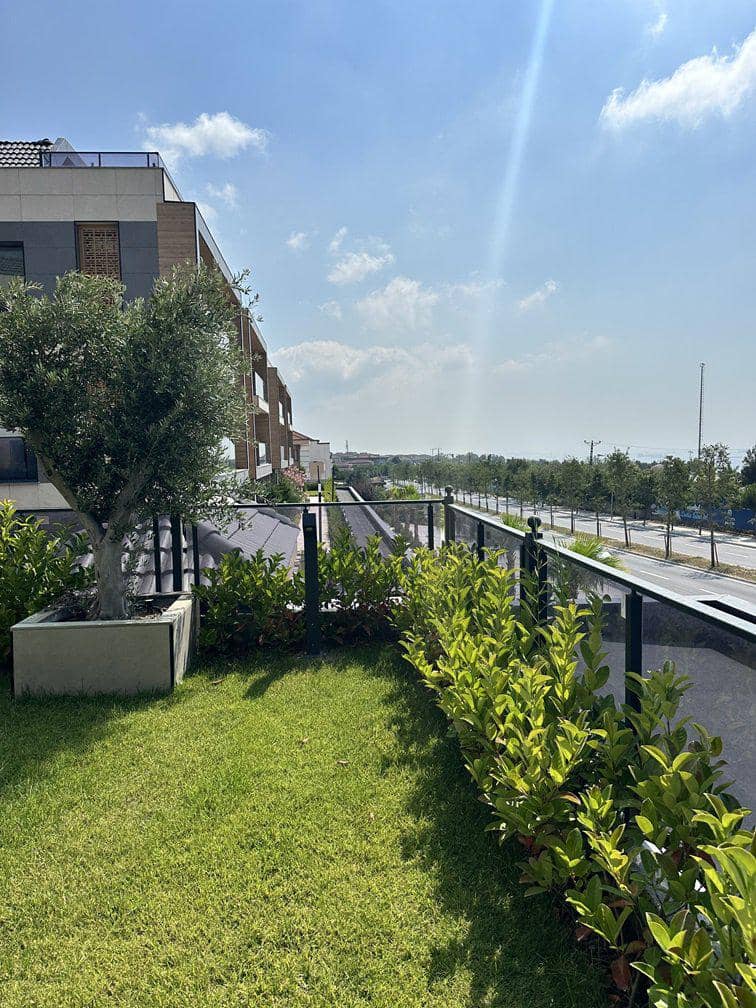 New residential complex with a good infrastructure near the sea in Beylikduzu, Istanbul, Türkiye — photo 16