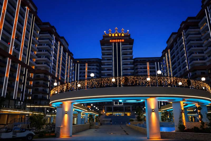 Residential complex with swimming pools, water parks and spa areas, Alanya, Turkey — photo 7