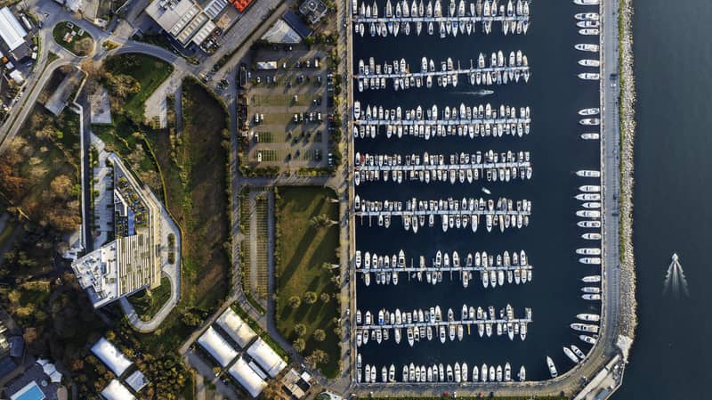 First-class residential complex right by the sea in the Atakoy district of Istanbul, Türkiye — photo 6