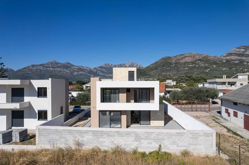 Modern House in Bar with Terrace and 3 Bedrooms — photo 1
