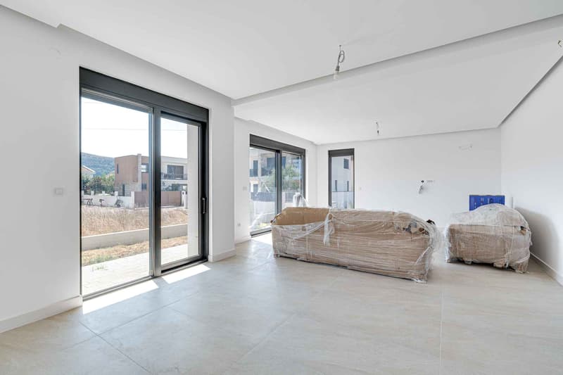 LUXURY HOME IN BAR — 225 M² LIVING SPACE — photo 1