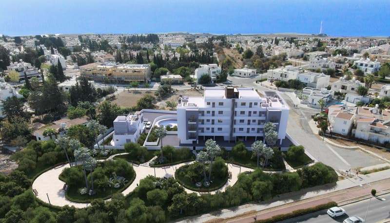 New residence with a swimming pool and a gym in the center of Paphos, Cyprus — photo 1