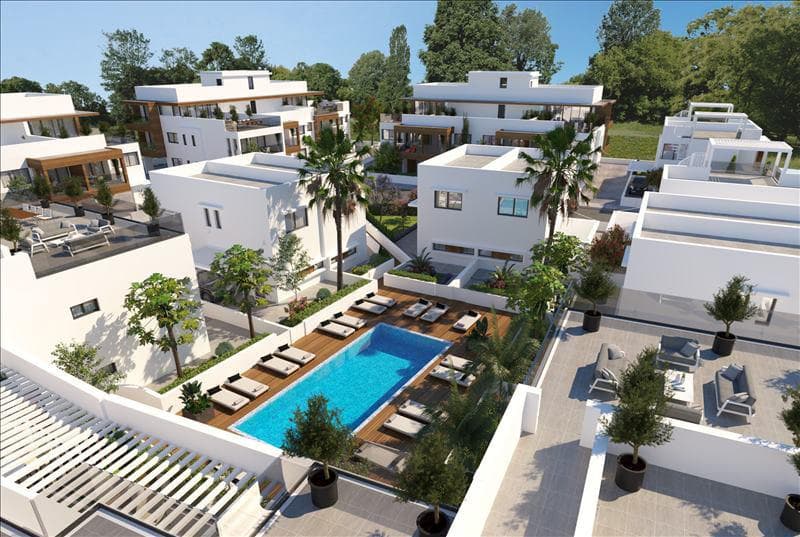 Gated residential complex with a swimming pool and a kids' playground, Larnaca, Cyprus — photo 1