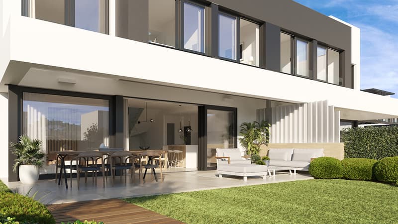 Apartment, Estepona — photo 1