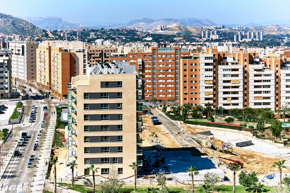 New housing in the San Juan district