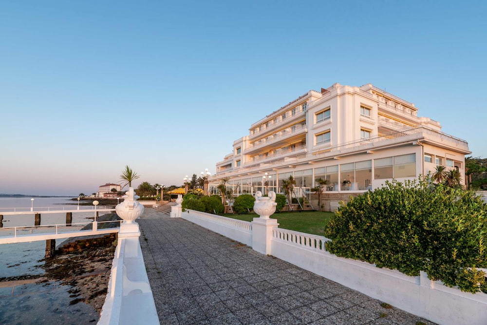 Many Spanish hotels are now empty